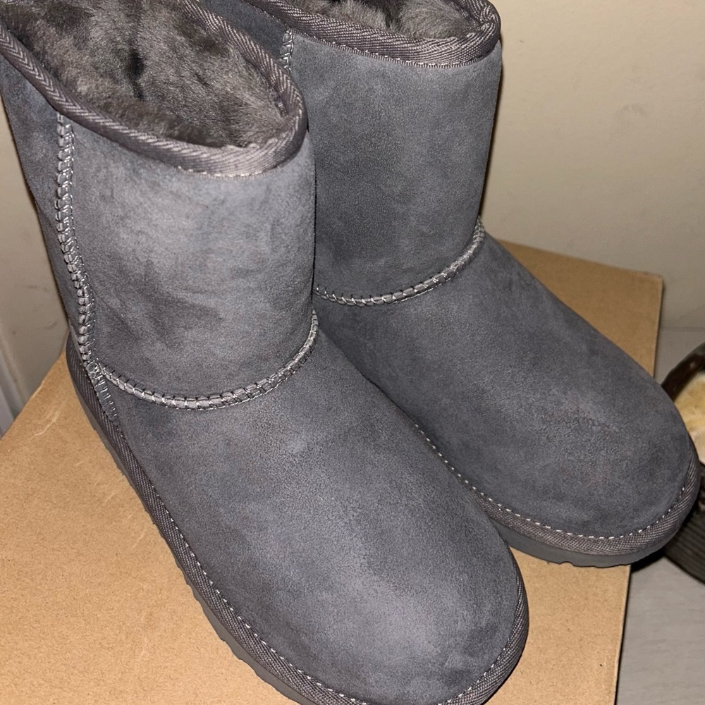 Uggs